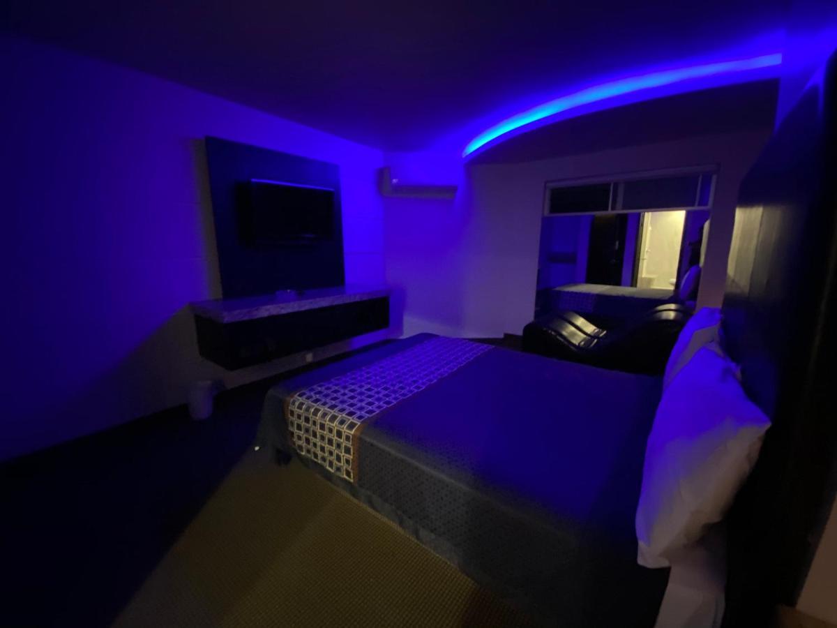 Motel Encuentro ティファナ エクステリア 写真