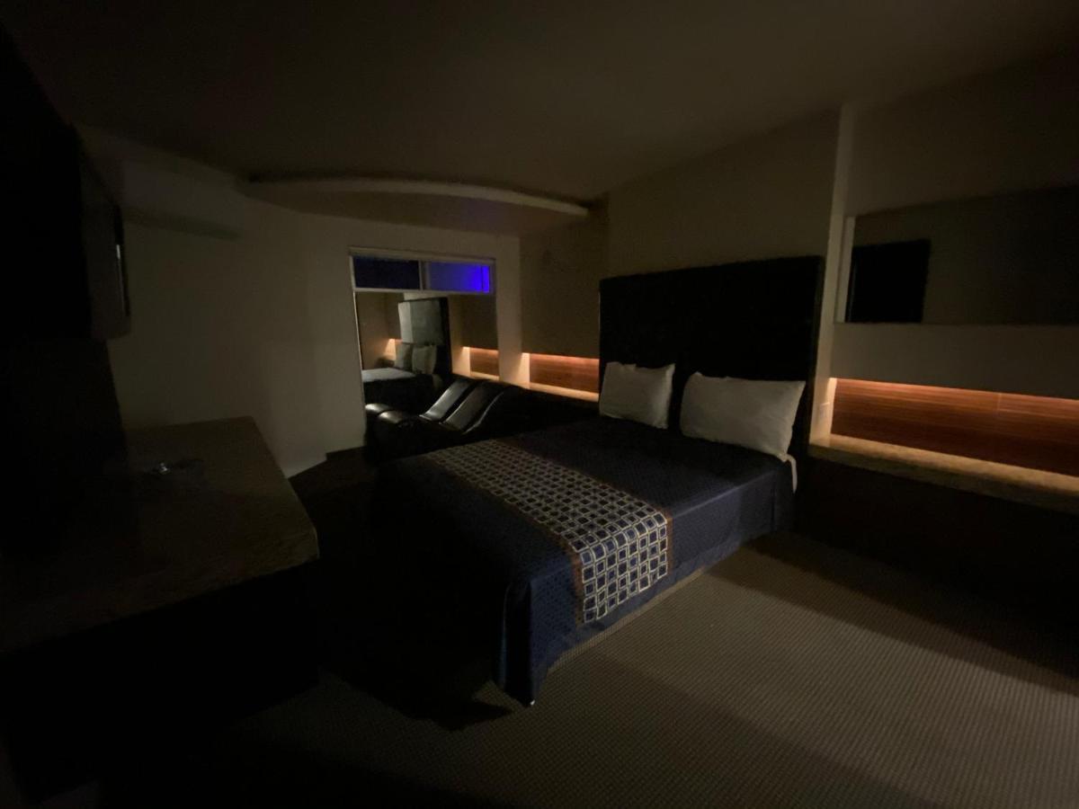 Motel Encuentro ティファナ エクステリア 写真